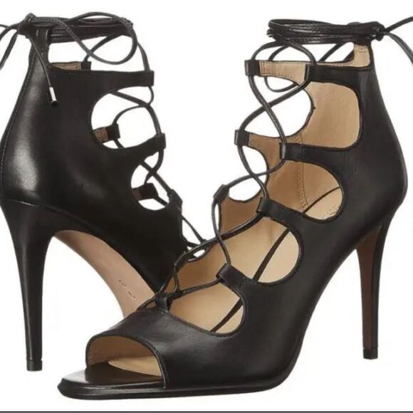 COACH KIRA HEEL SIZE 6B - Picture 1 of 14